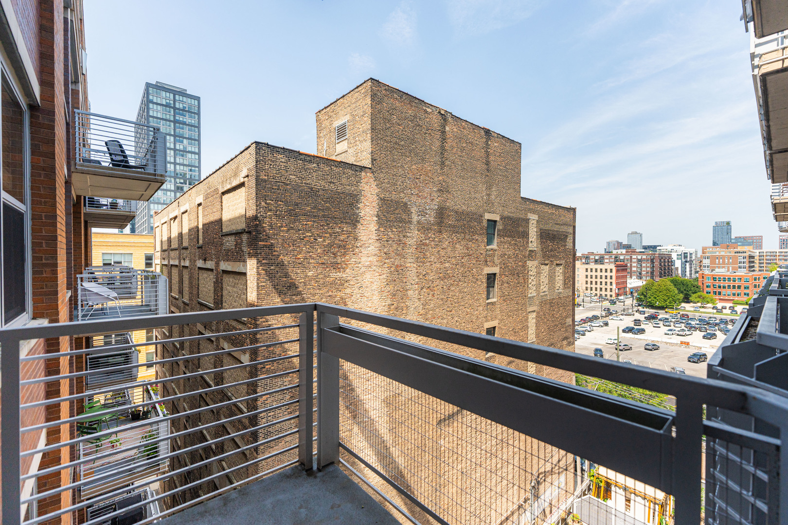 933 W Van Buren Street Unit: 721