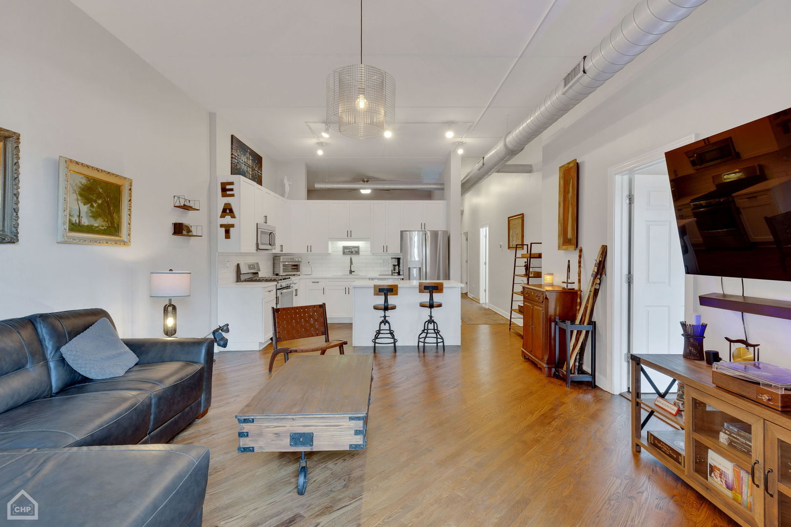 3125 W Fullerton Avenue Unit: 309