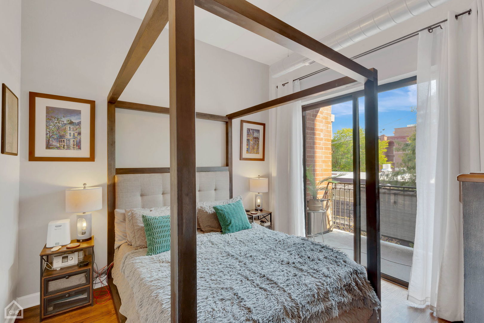 3125 W Fullerton Avenue Unit: 309