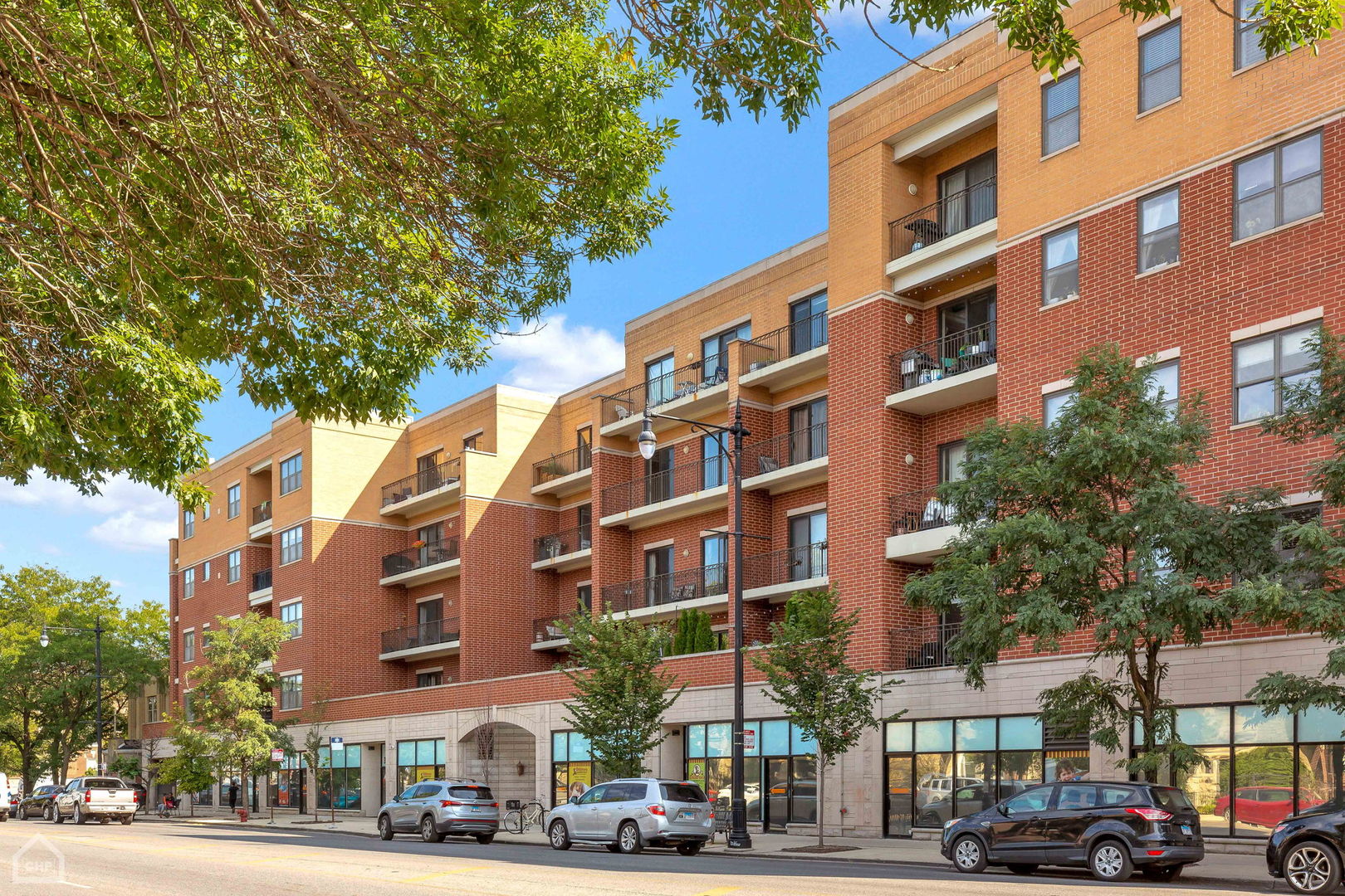 3125 W Fullerton Avenue Unit: 309