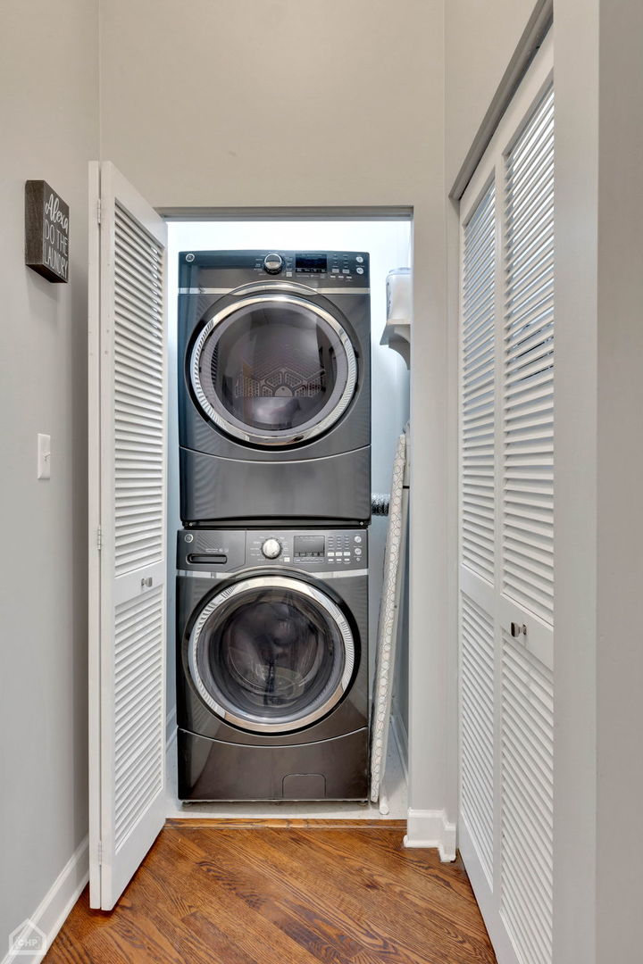 3125 W Fullerton Avenue Unit: 309