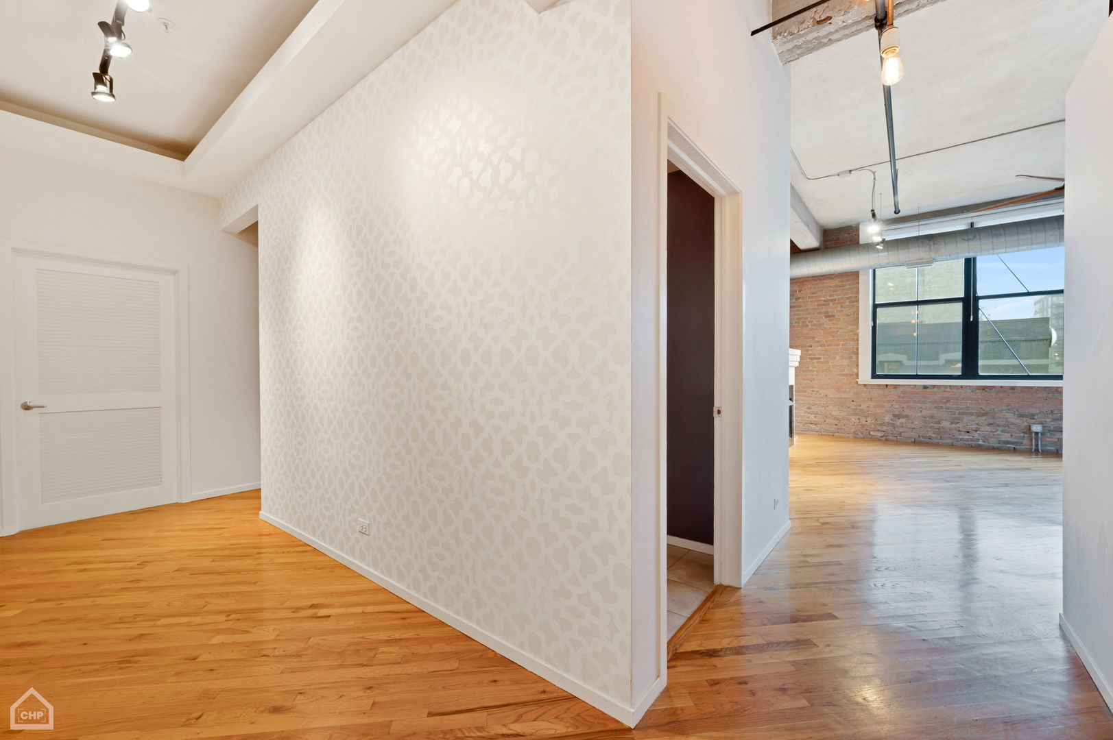 817 W Washington Boulevard Unit: 305