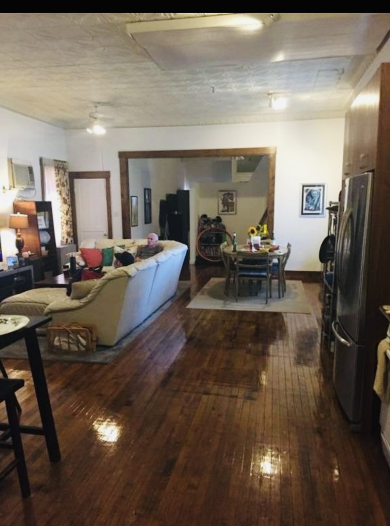 3309 N Western Avenue