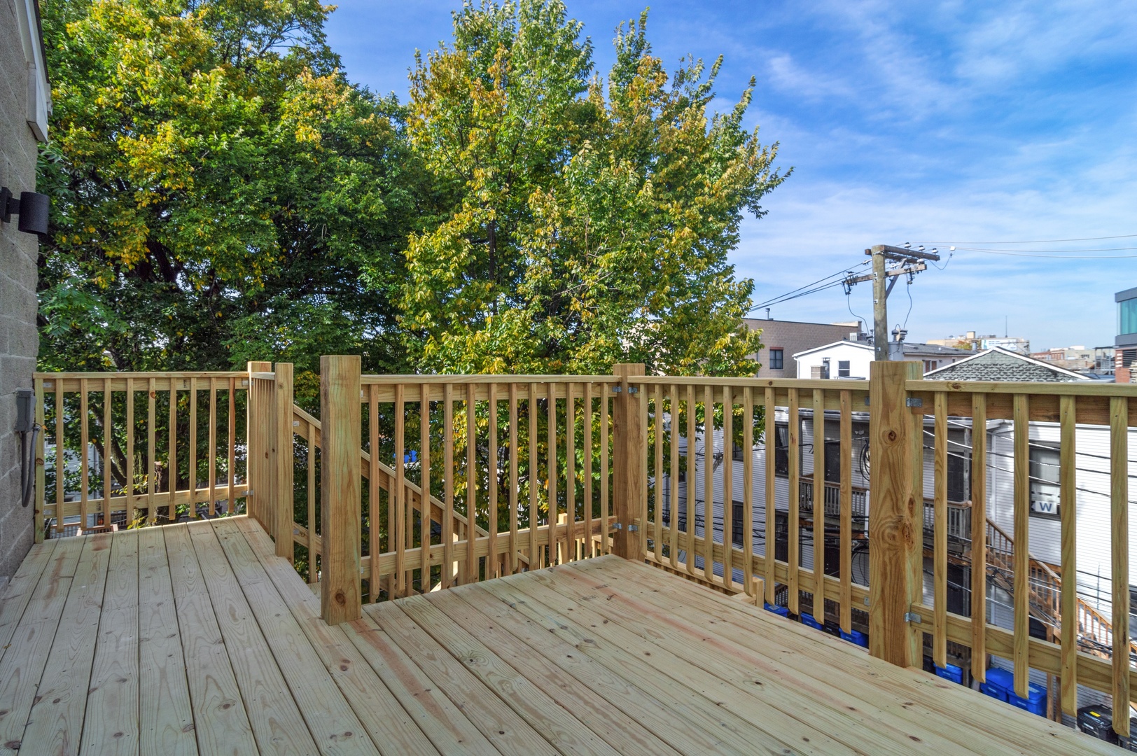 1116 W Addison Street Unit: 3