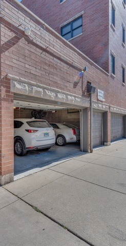 1122 W Hubbard Street Unit: 2W