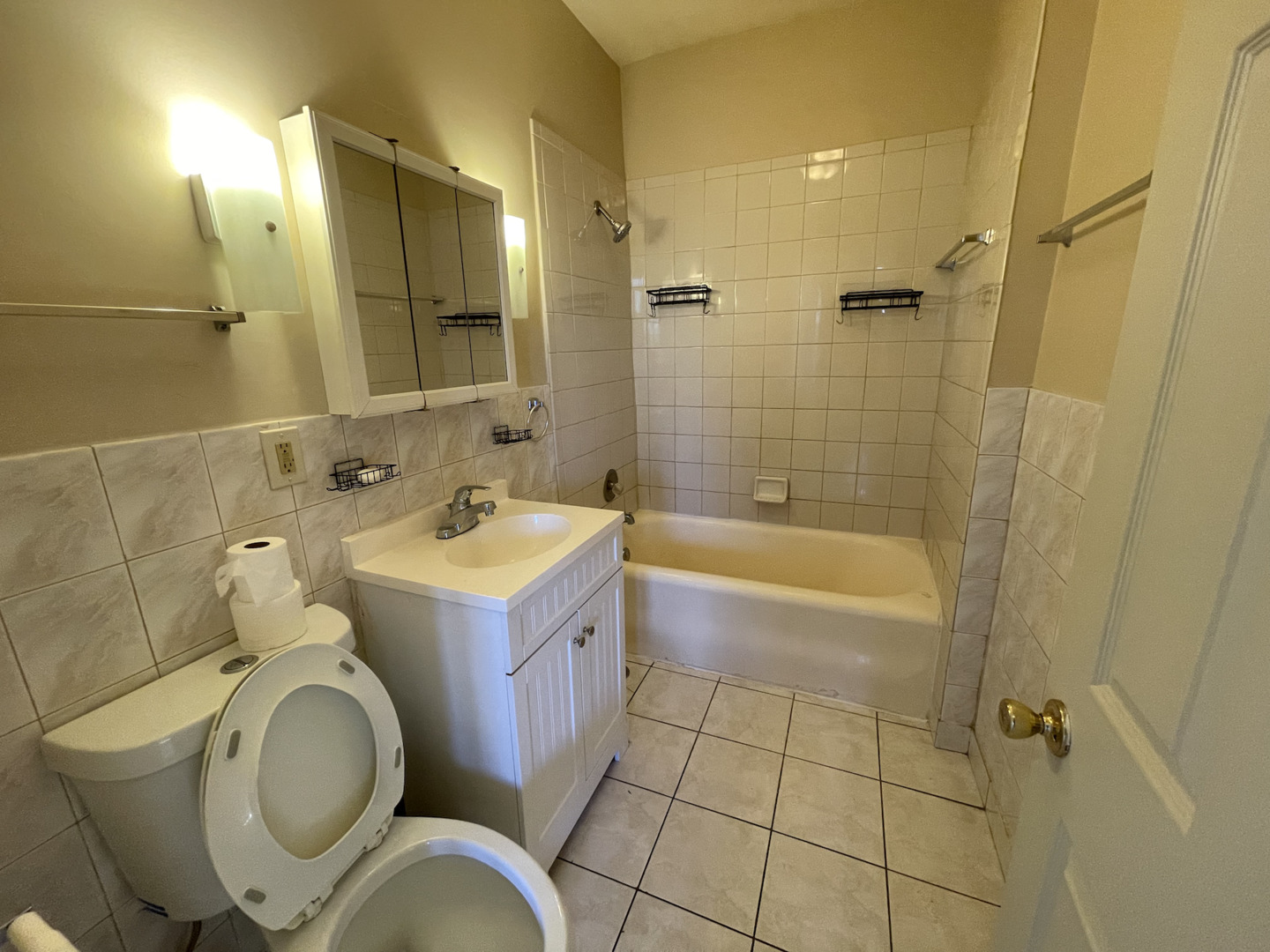 1537-39 W 82nd Street