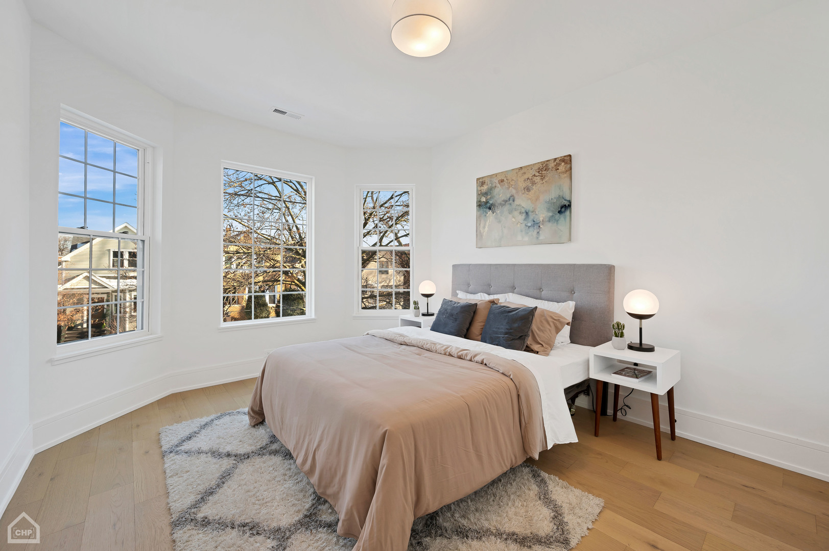 2640 N Springfield Avenue