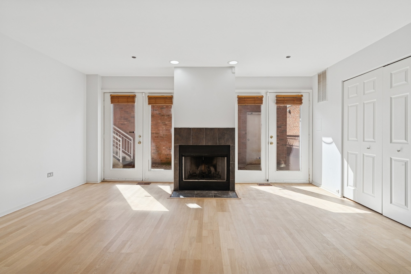 51 W 15th Street Unit: D1