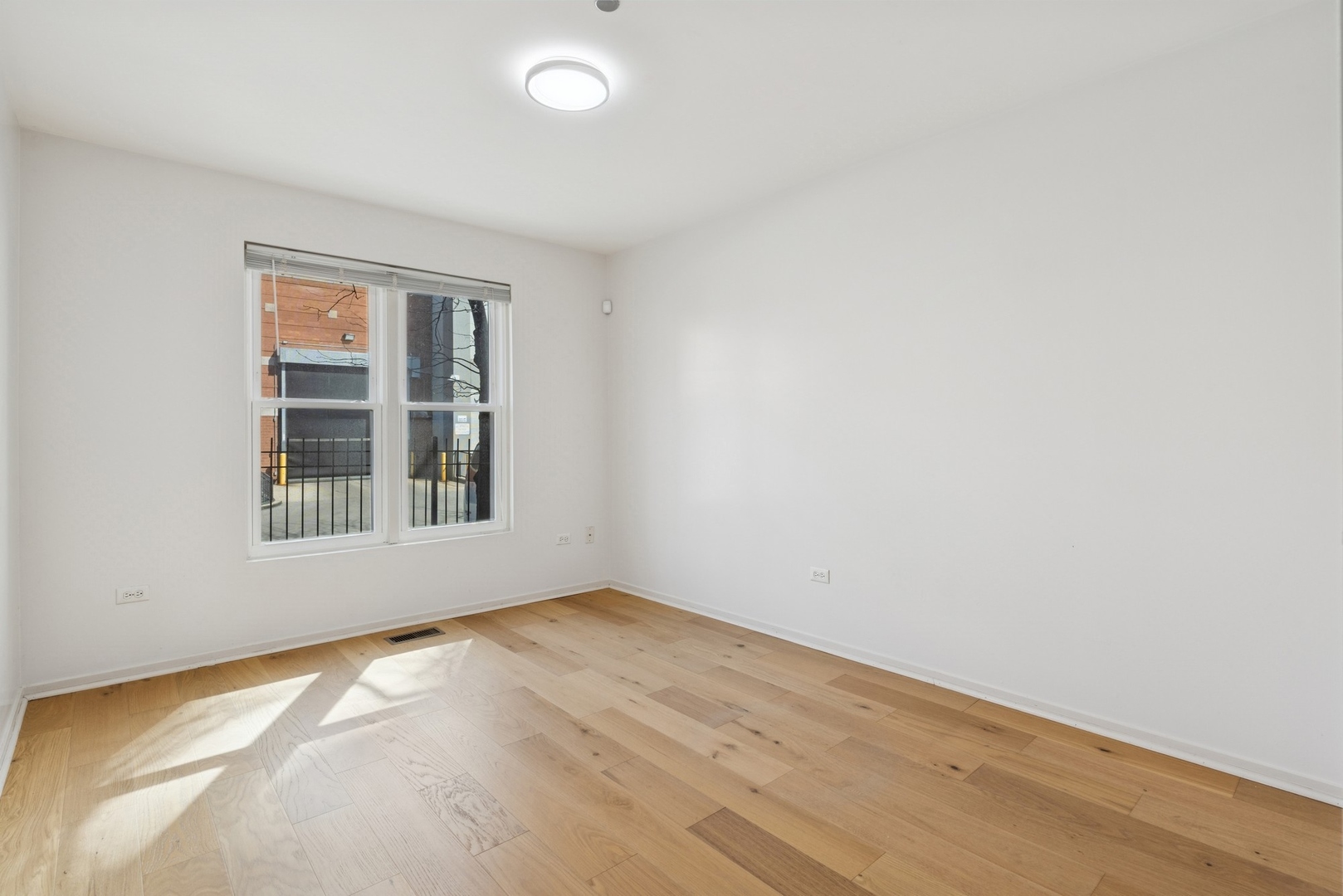 51 W 15th Street Unit: D1