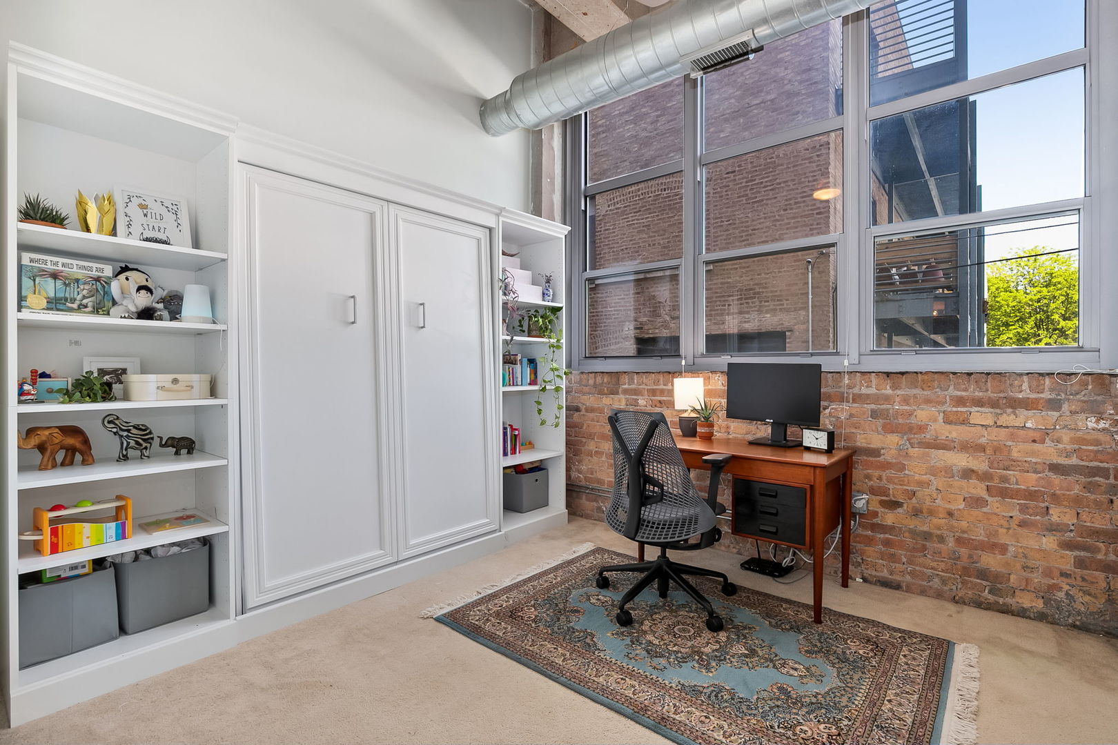 1735 N Paulina Street Unit: 201