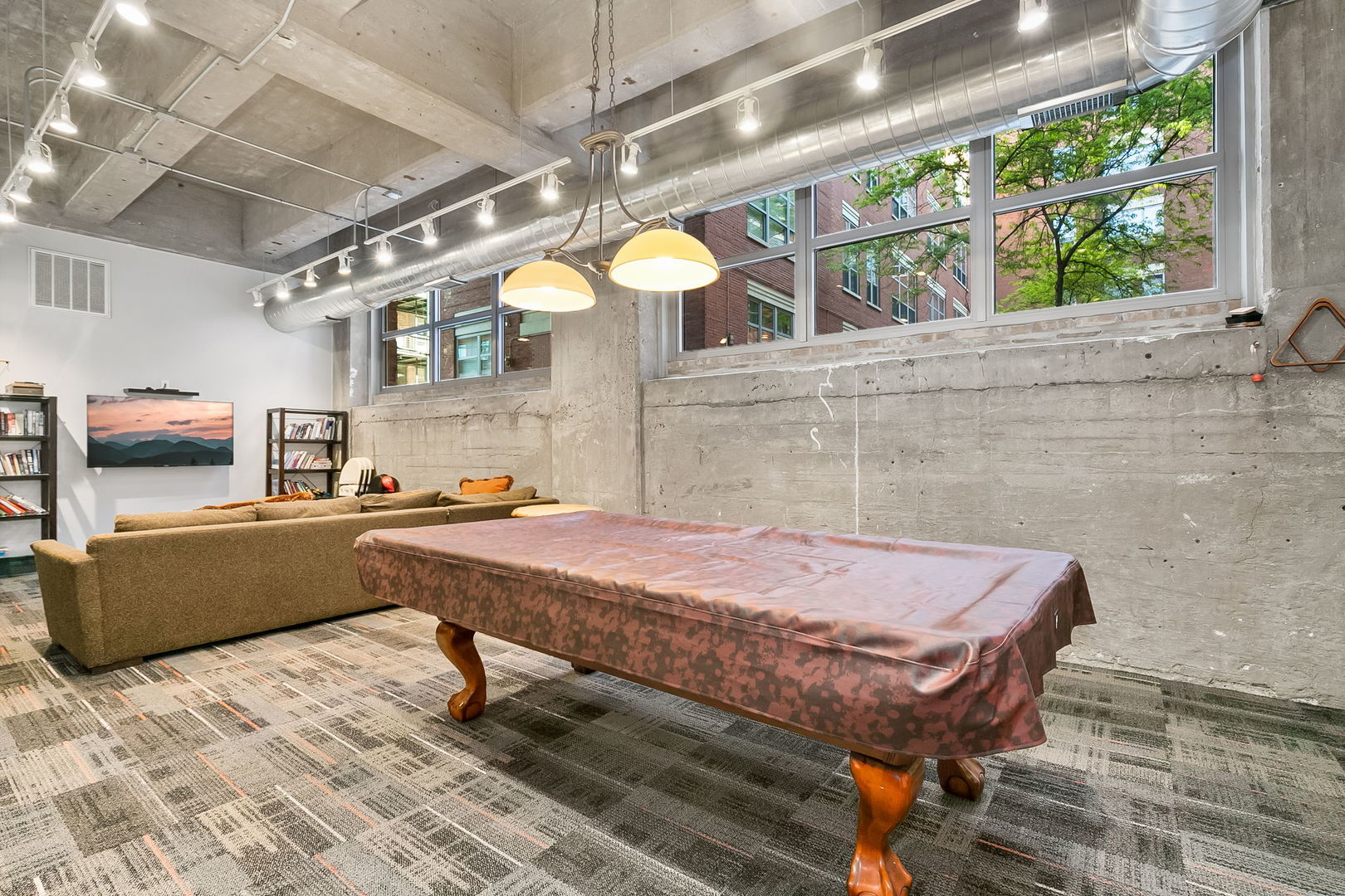 1735 N Paulina Street Unit: 201