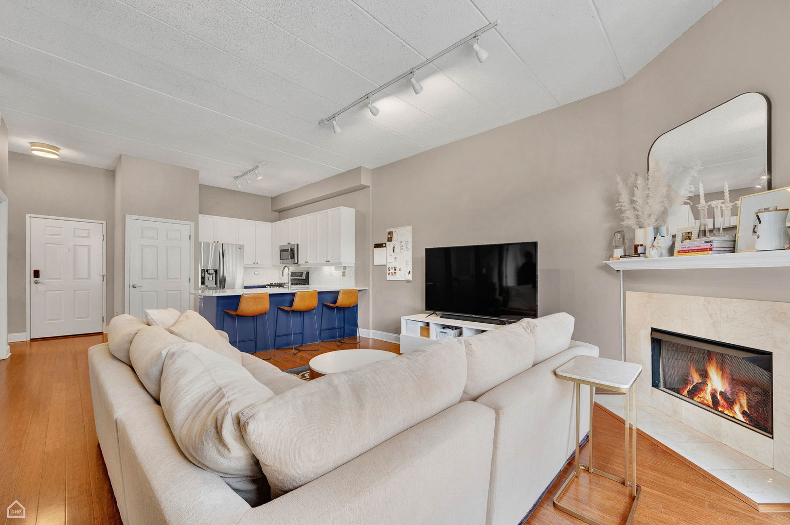 1301 W WASHINGTON Boulevard Unit: 305