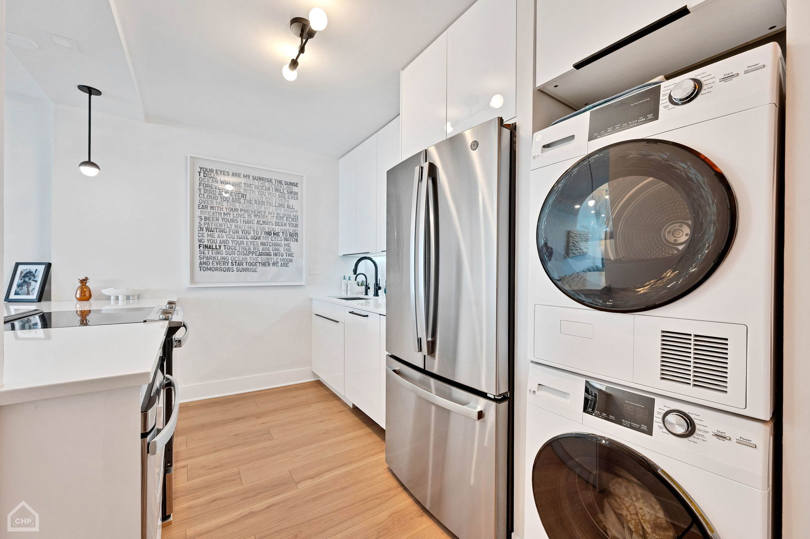 1560 N Sandburg Terrace Unit: 2810J