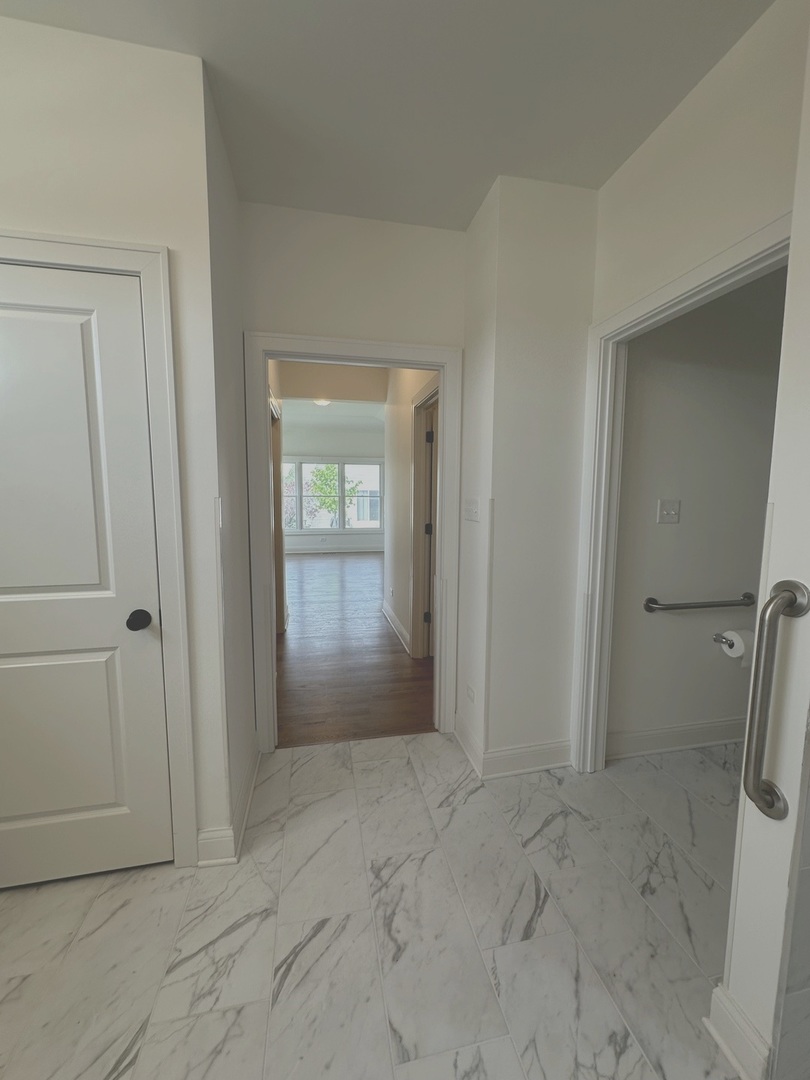9014 Gloucester Road