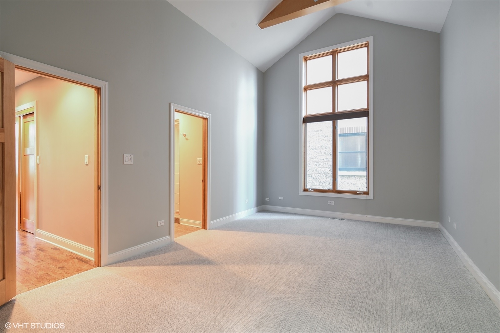 2152 N Racine Avenue Unit: 2