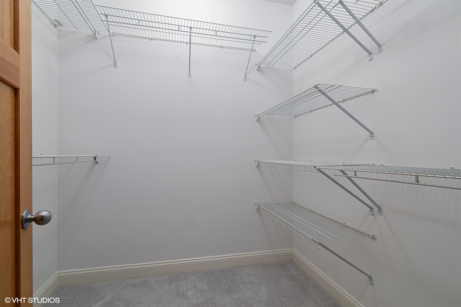 2152 N Racine Avenue Unit: 2