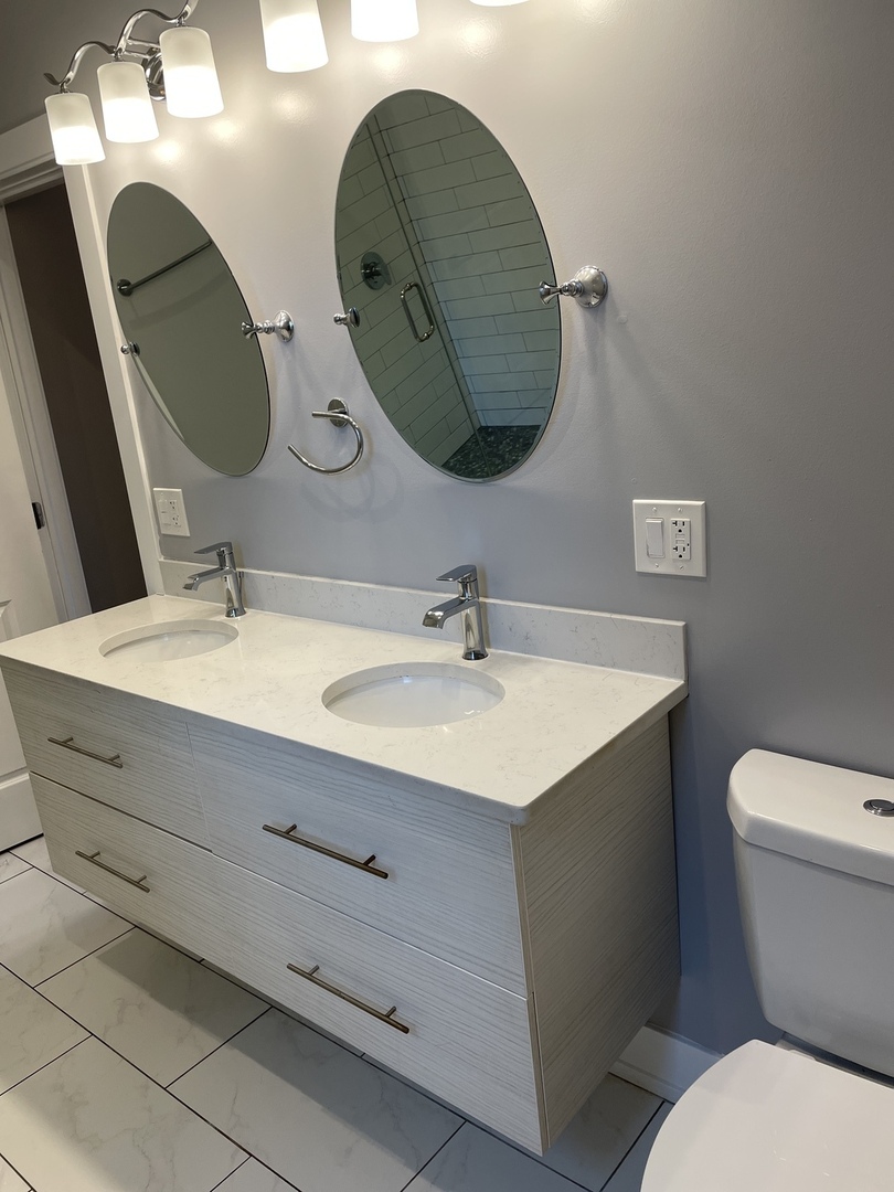 2233 W Washington Boulevard W Unit: G