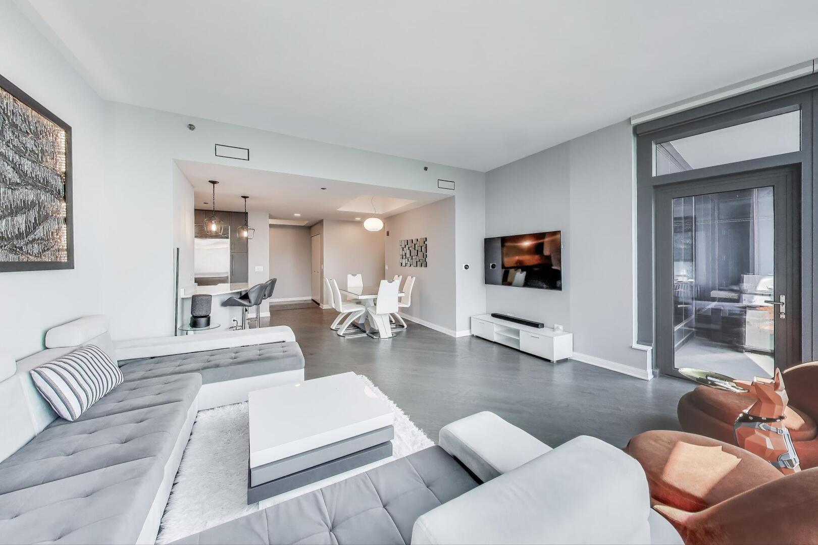 60 E Monroe Street Unit: 5103