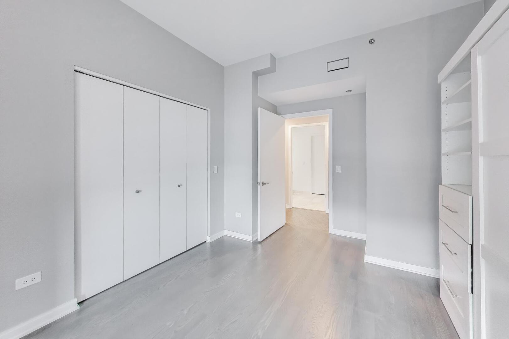 60 E Monroe Street Unit: 5103