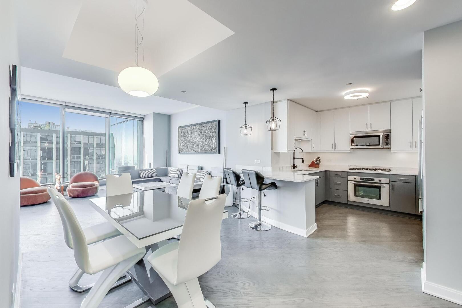 60 E Monroe Street Unit: 5103