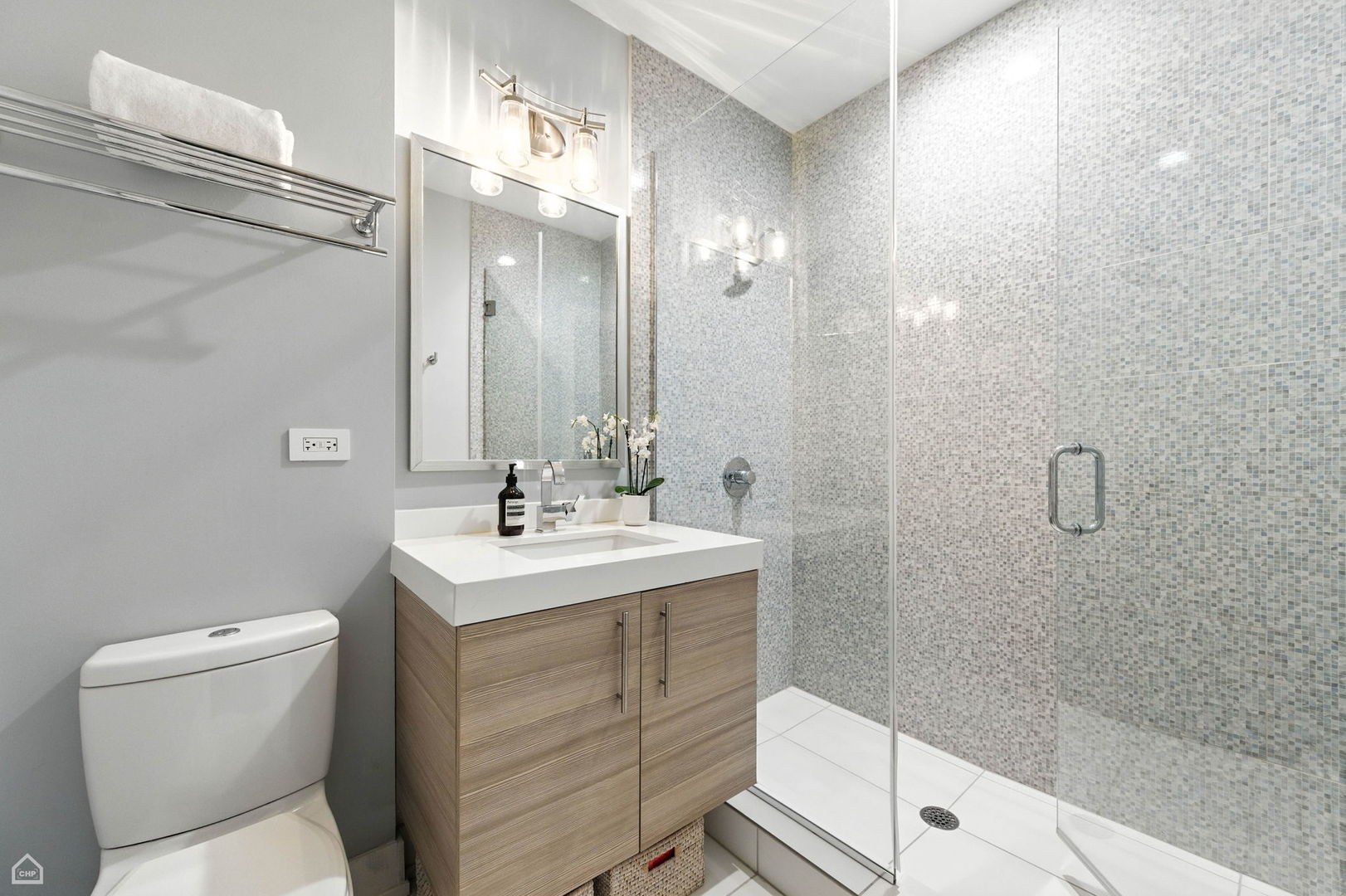 1312 W Madison Street Unit: 3A