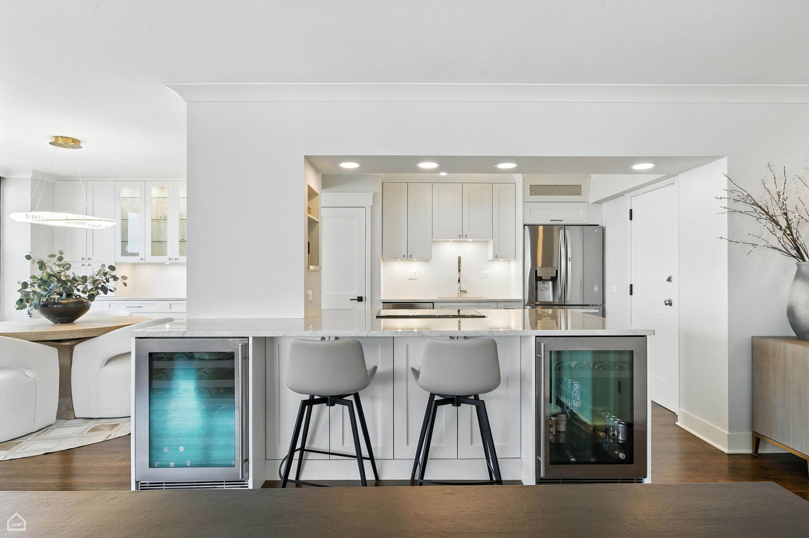 3150 N Lake Shore Drive Unit: 29F