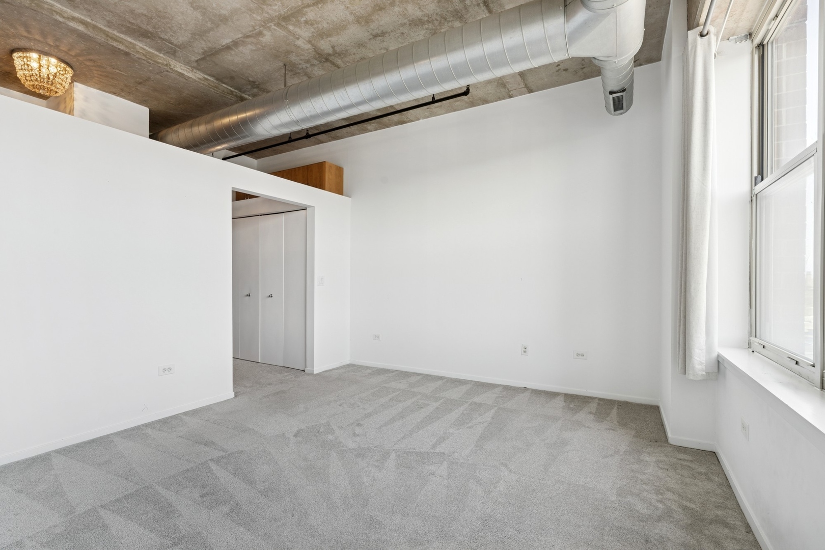 6 S Laflin Street Unit: 607