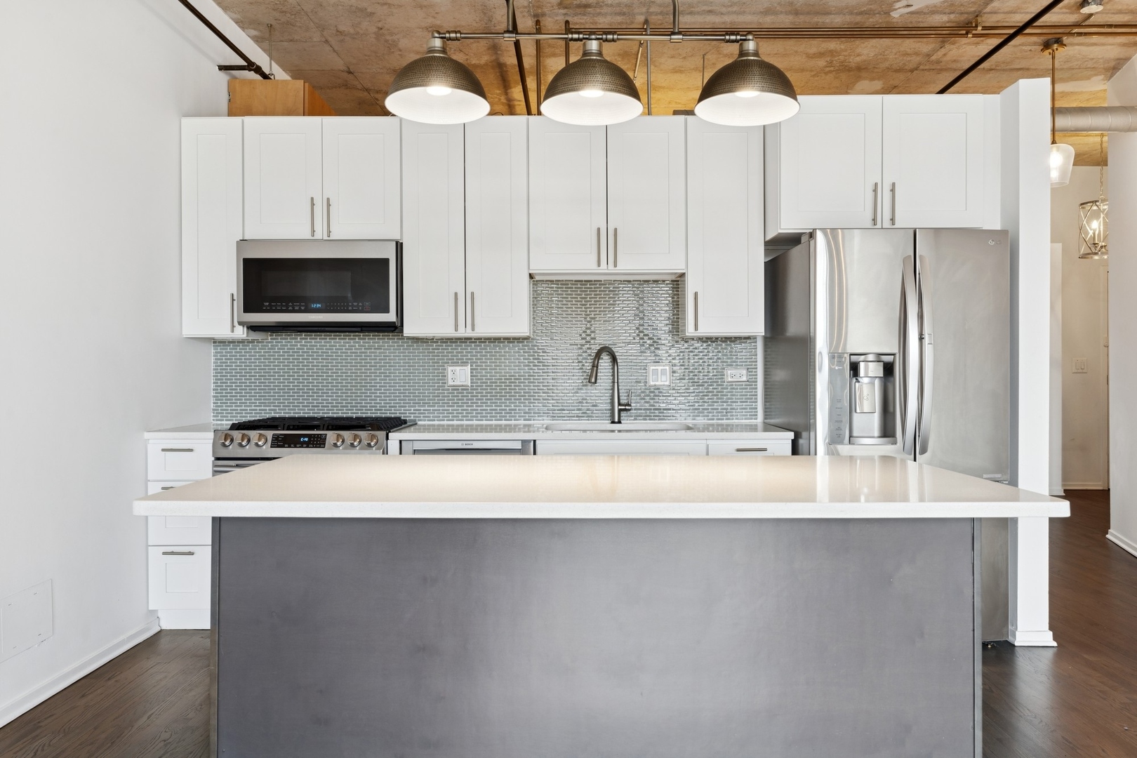 6 S Laflin Street Unit: 607