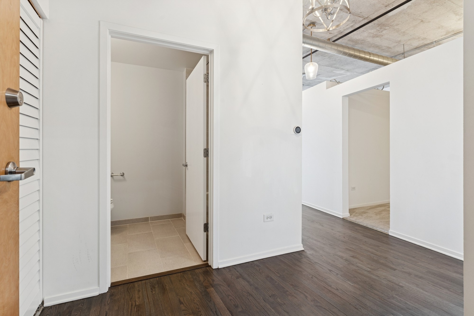 6 S Laflin Street Unit: 607