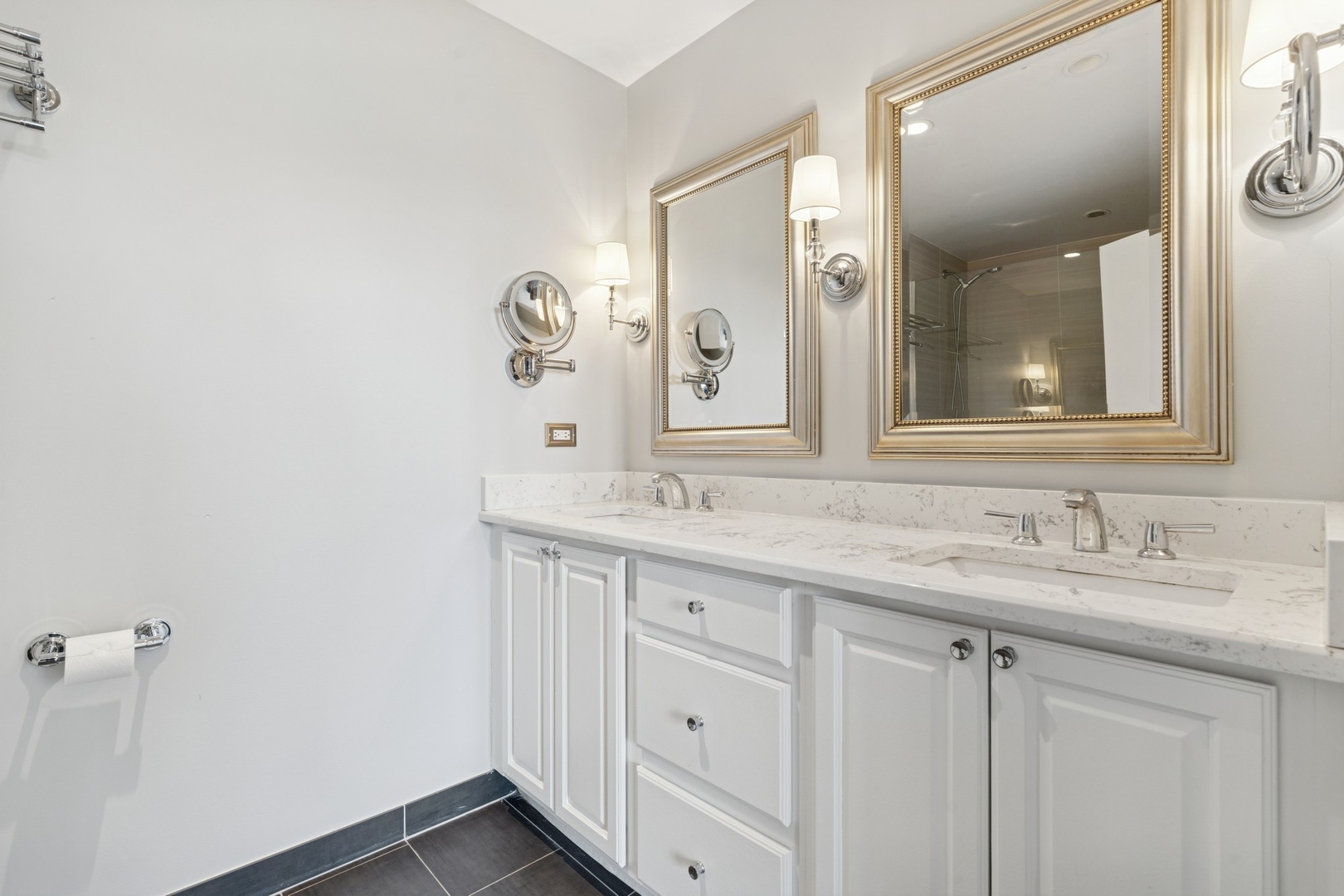 6 S Laflin Street Unit: 607