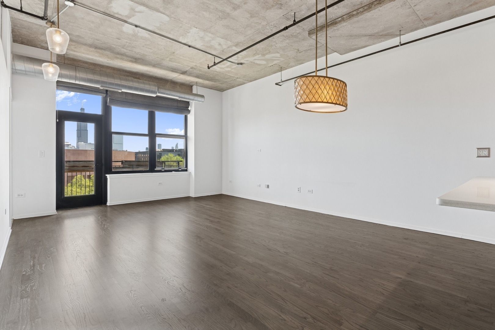 6 S Laflin Street Unit: 607