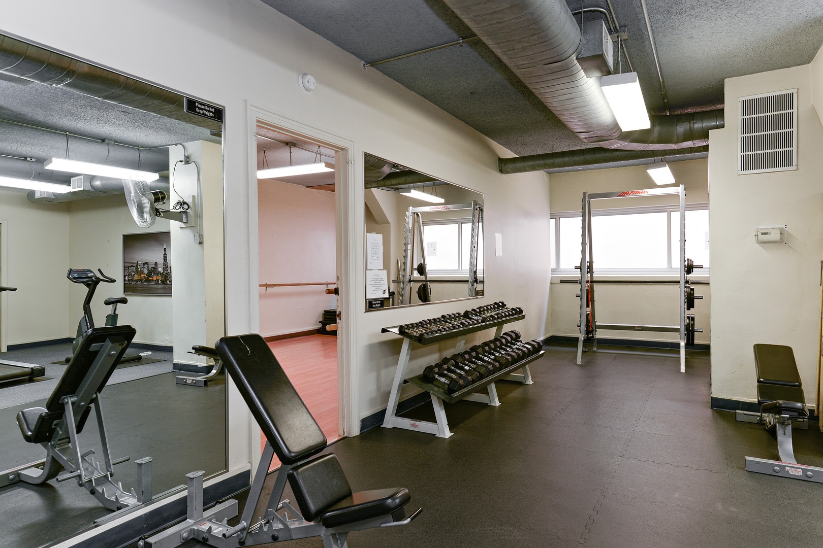 5555 N Sheridan Road Unit: 1506