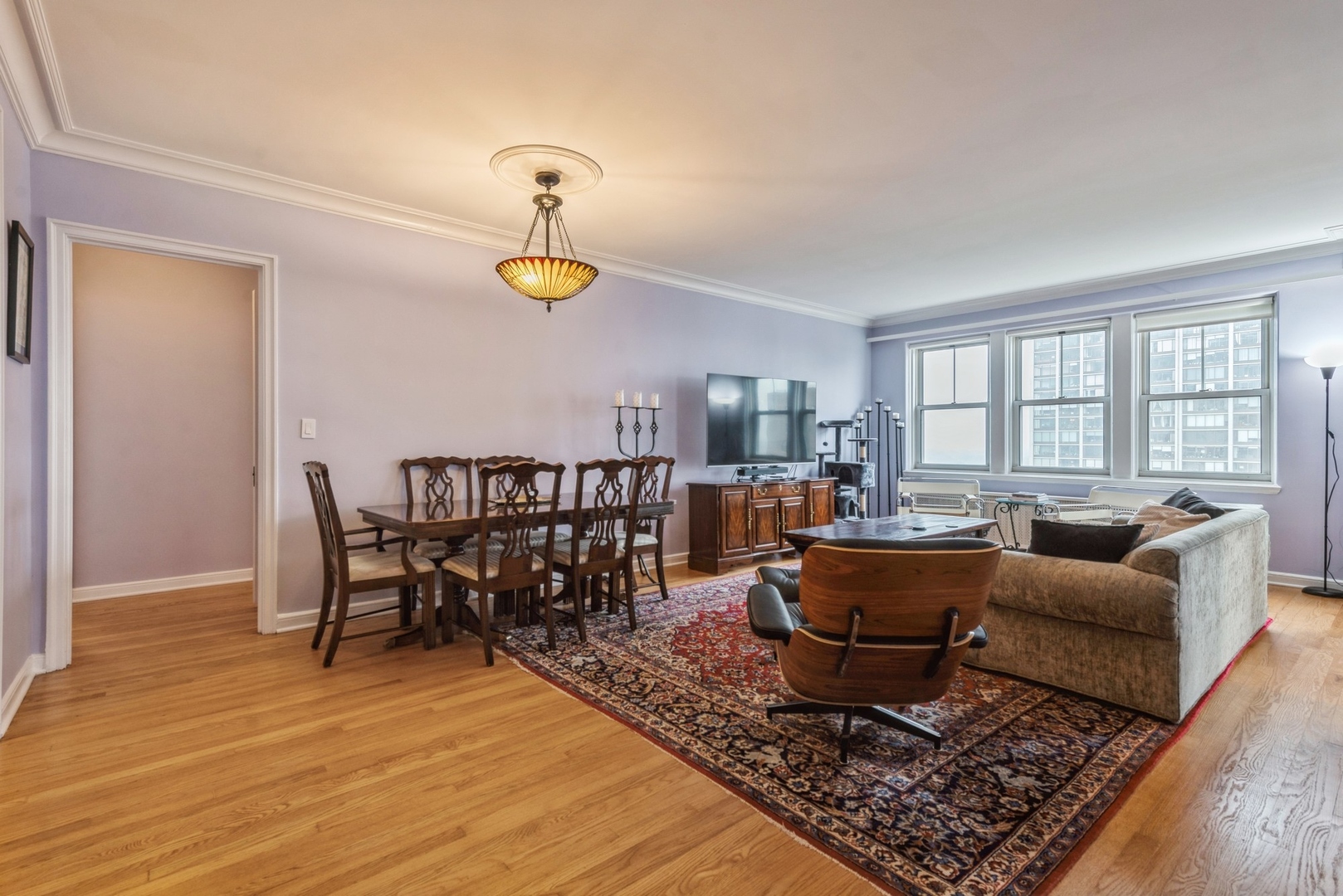 5555 N Sheridan Road Unit: 1506