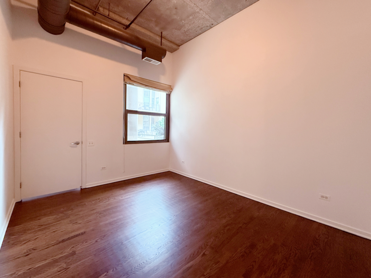 900 N KINGSBURY Street Unit: 835