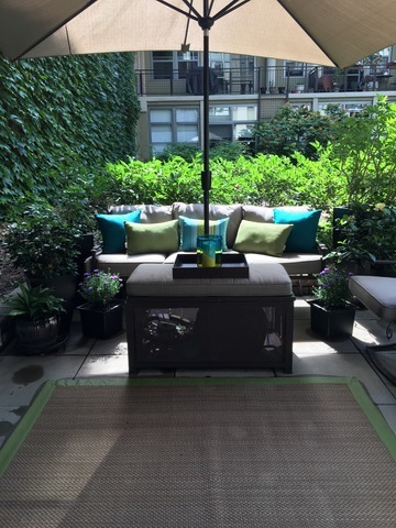 900 N KINGSBURY Street Unit: 777