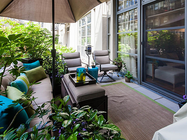 900 N KINGSBURY Street Unit: 777