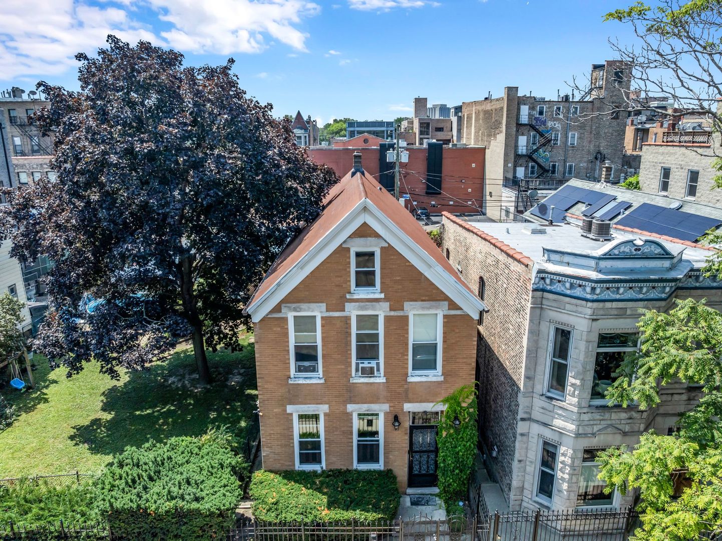 1418-22 N Elk Grove Avenue