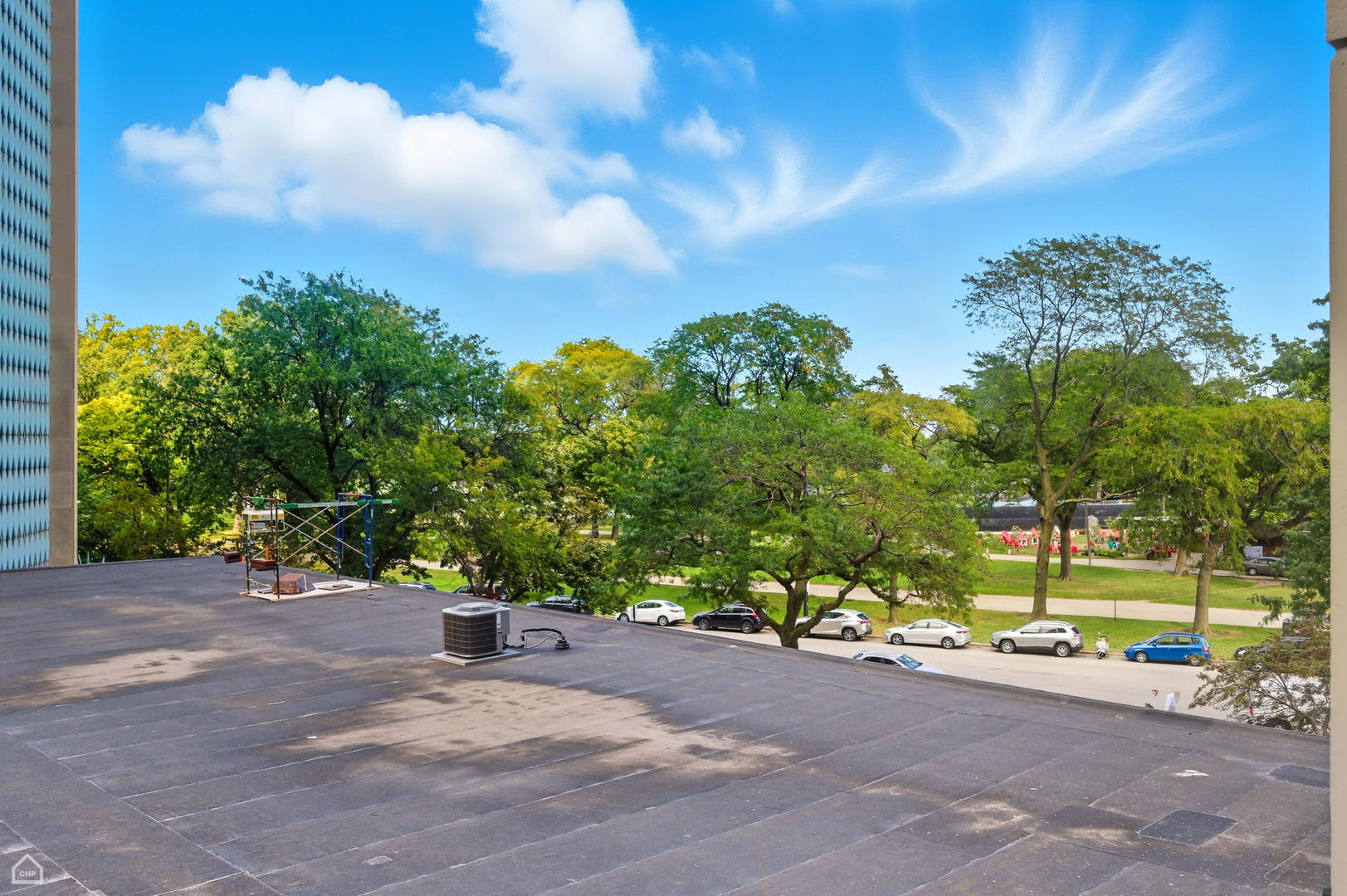 2800 N Lake Shore Drive Unit: 305