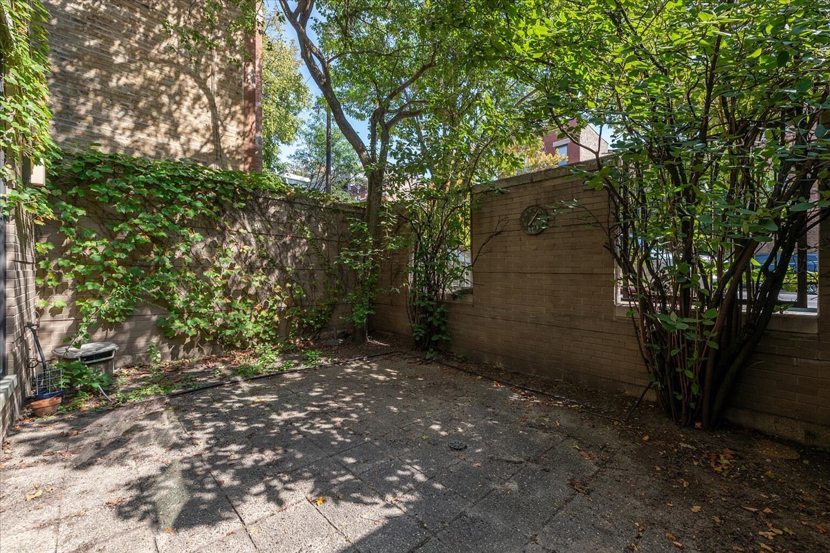 1834 N Halsted Street Unit: A