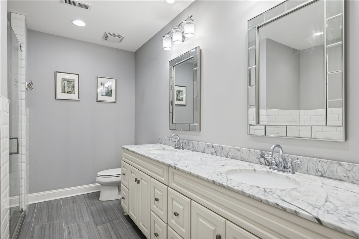 1931 N Damen Avenue Unit: 2S