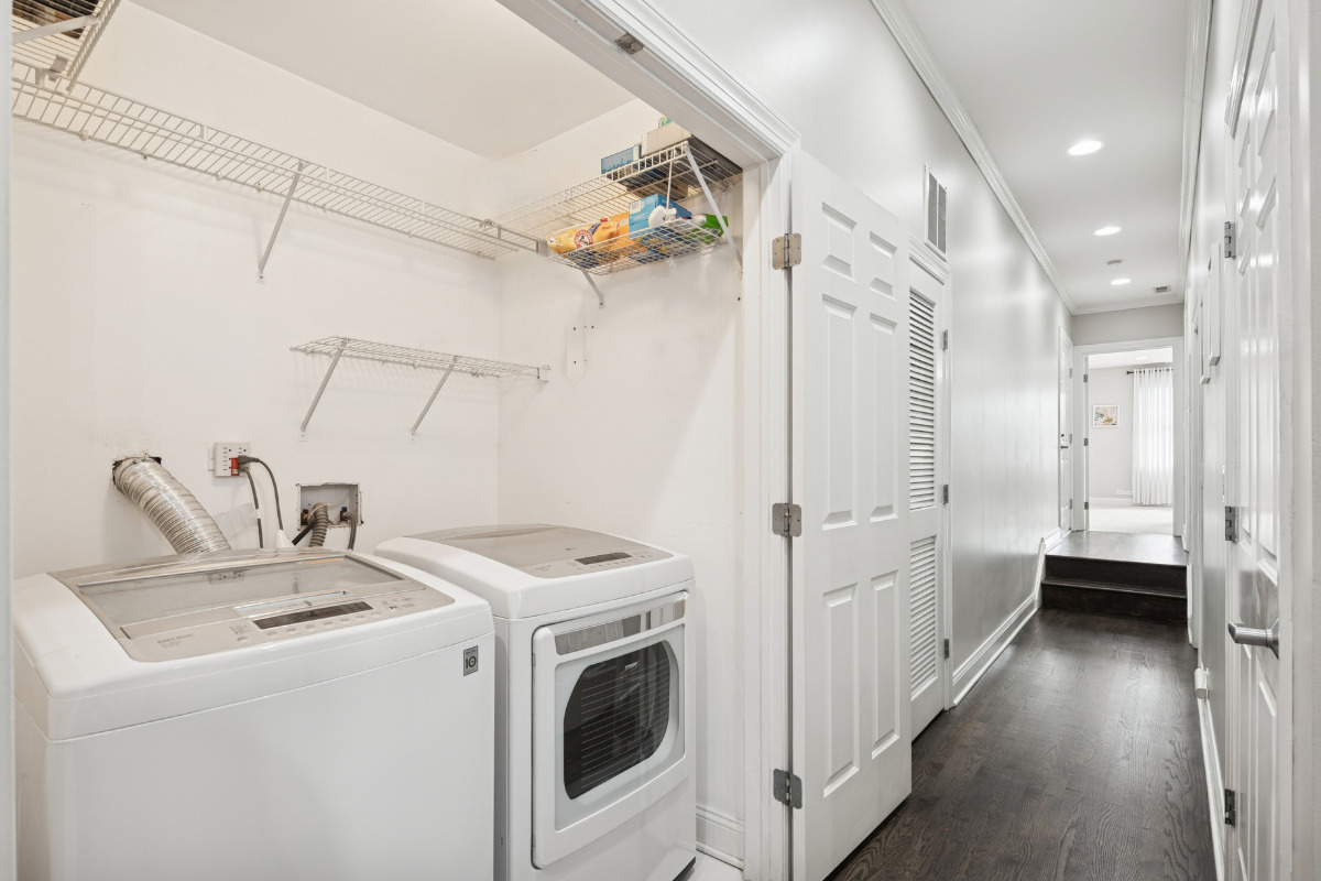 1931 N Damen Avenue Unit: 2S