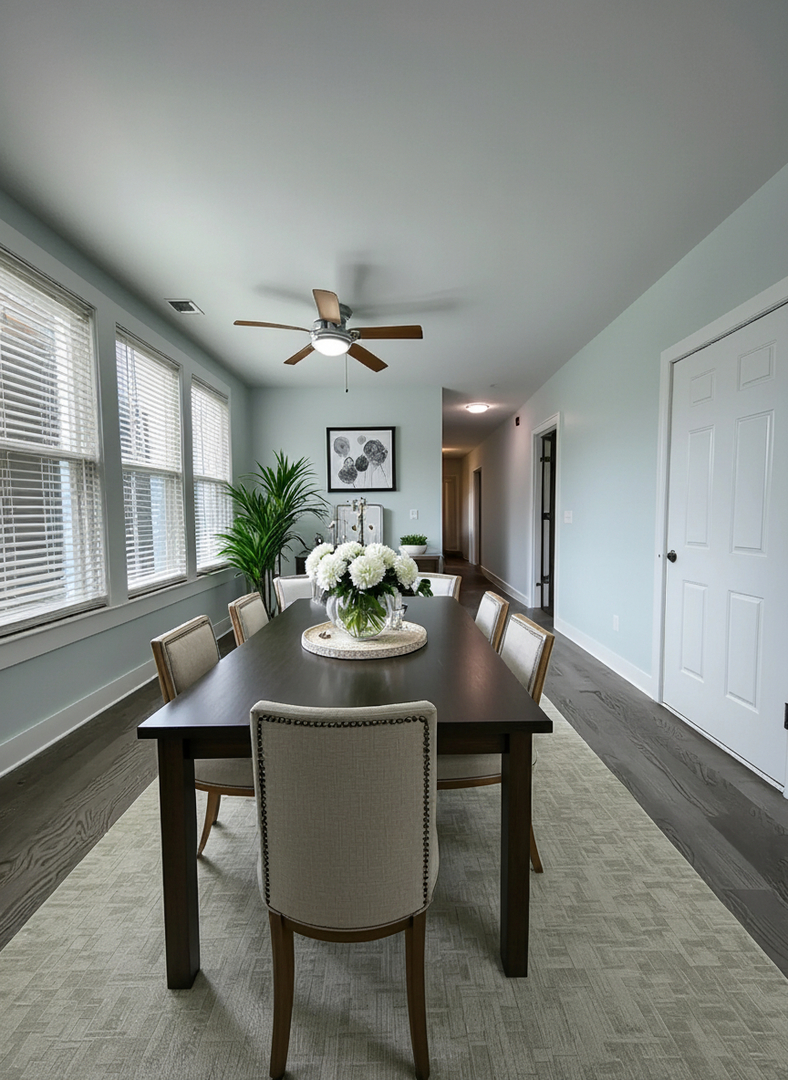 2416 N Springfield Avenue Unit: 2