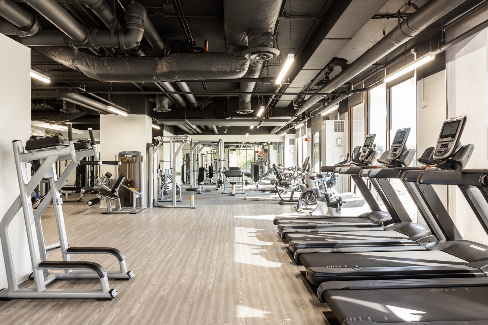 2020 N LINCOLN PARK WEST Unit: 30F