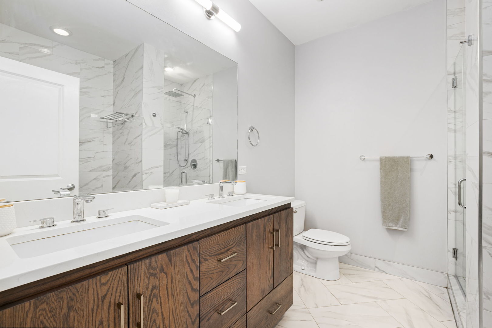 2771 W Francis Place Unit: 305N