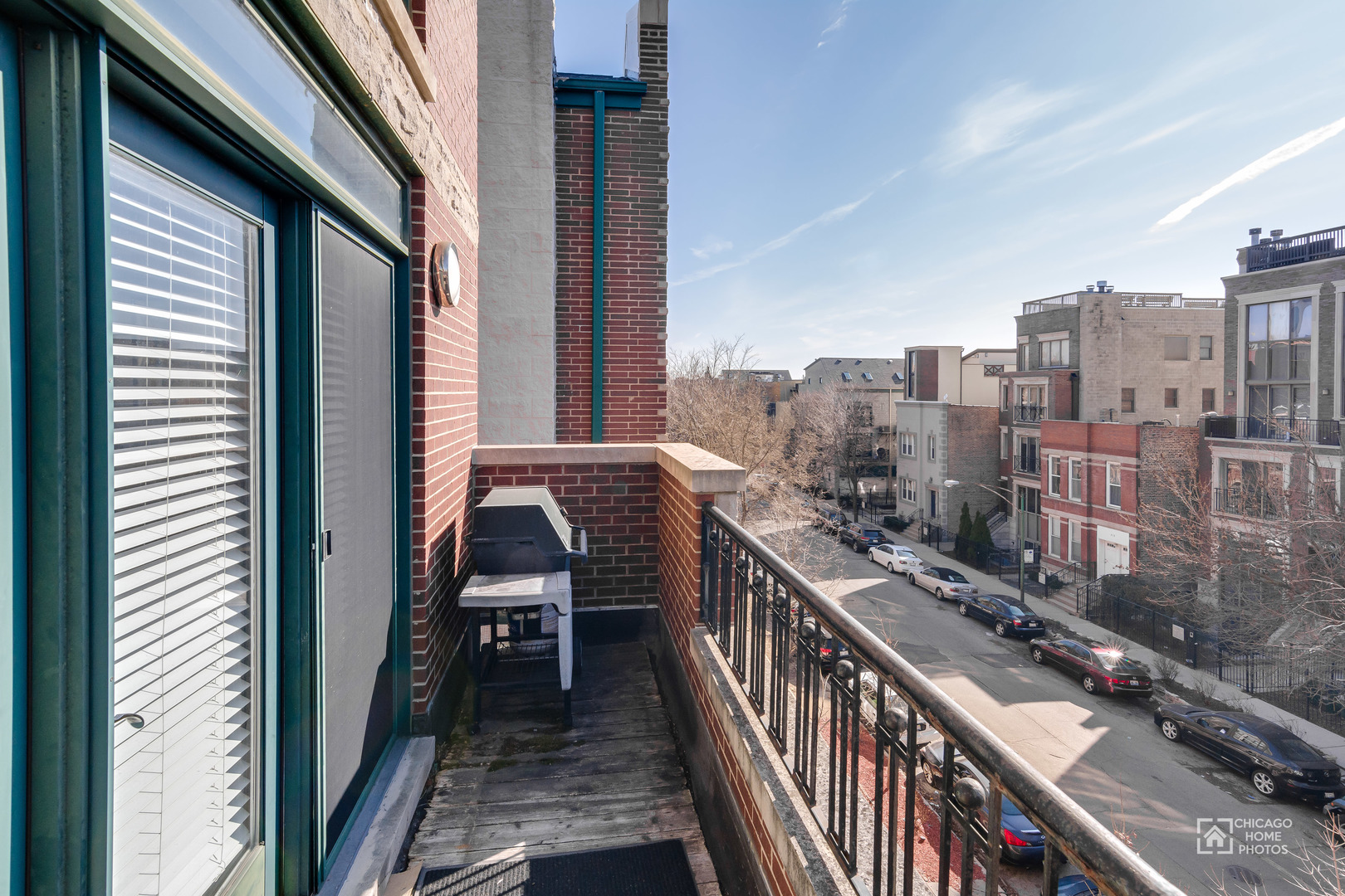 869 N Paulina Street Unit: 3