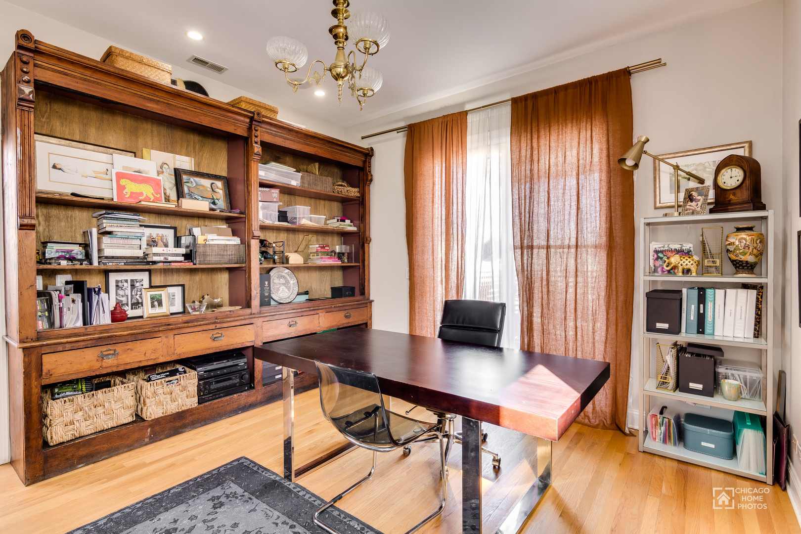 869 N Paulina Street Unit: 3