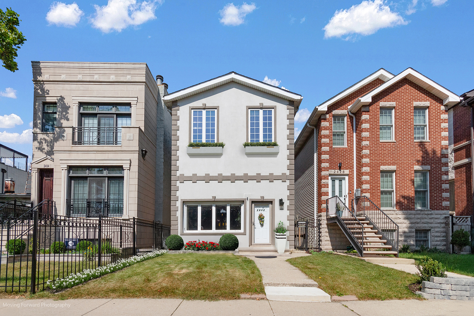 2432 W Ohio Street