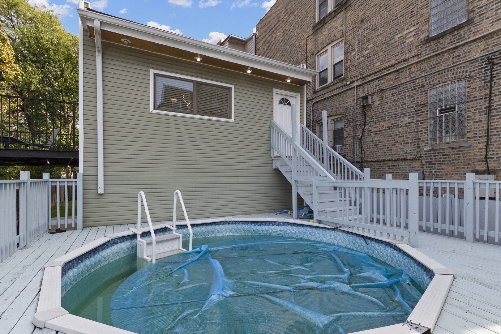 4304 N Lawndale Avenue