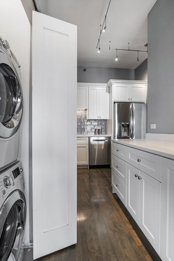 1529 S State Street Unit: PH1