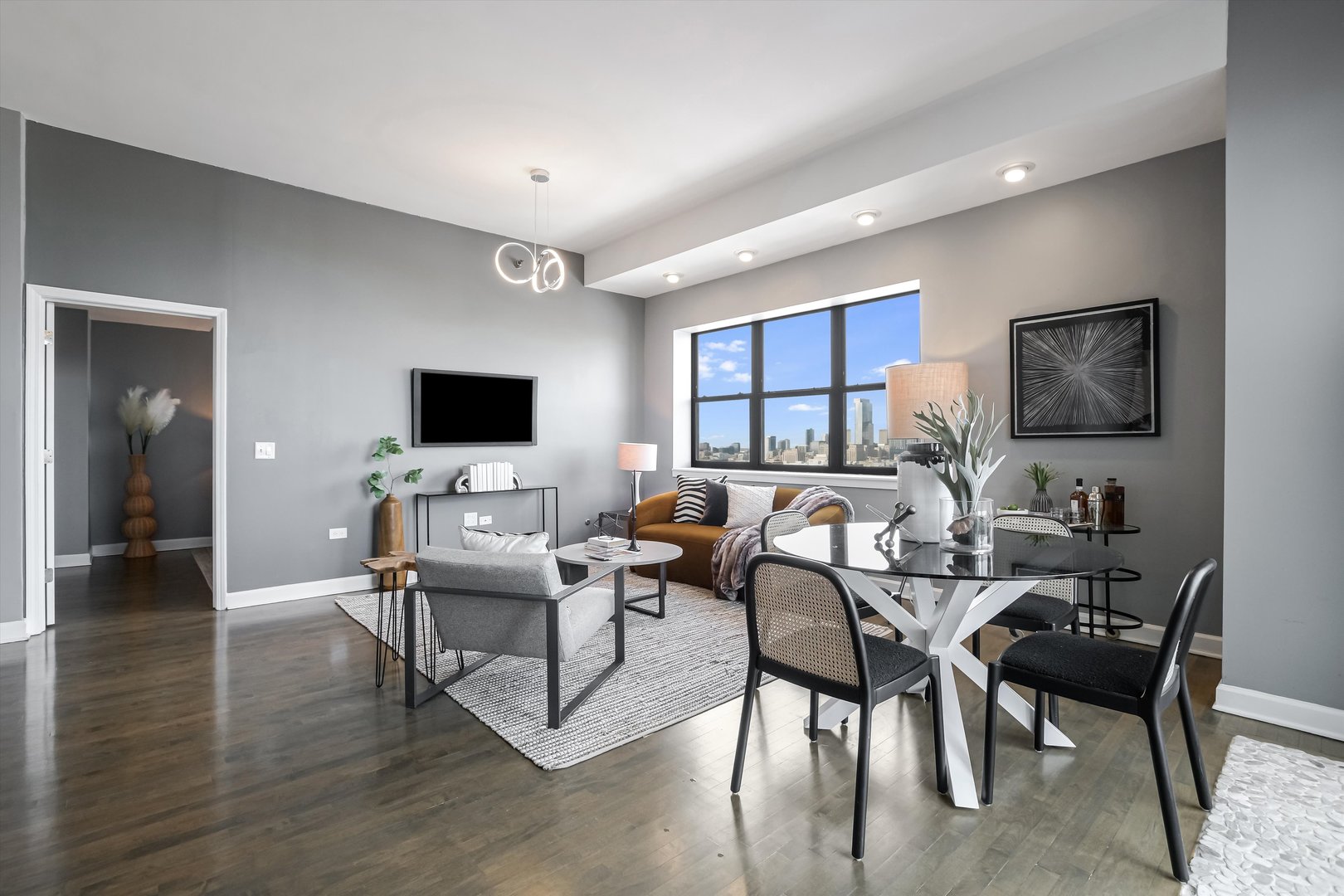 1529 S State Street Unit: PH1